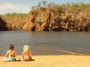 Meditazione e divertimento in terra aborigena (laghetto con coccodrilli)