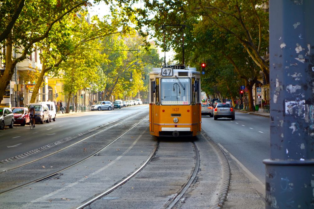 un tram a budapest